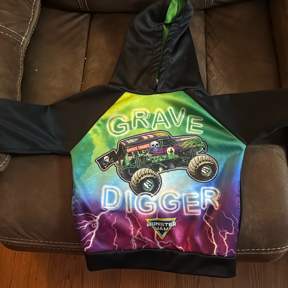 Boys 40 monster jam, hooded sweatshirt